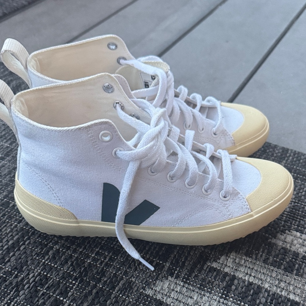 Veja High-Top Sneakers - White and Blue - Size 37